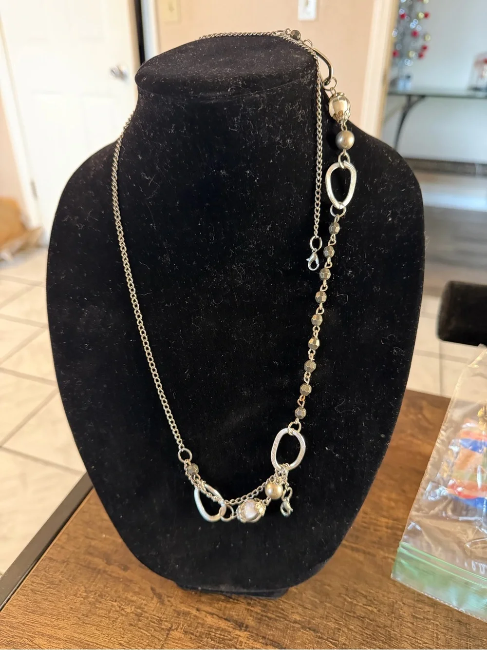 paparazzi Silver-Tone Mixed Chain Necklace with Bead & Oval Link Accents